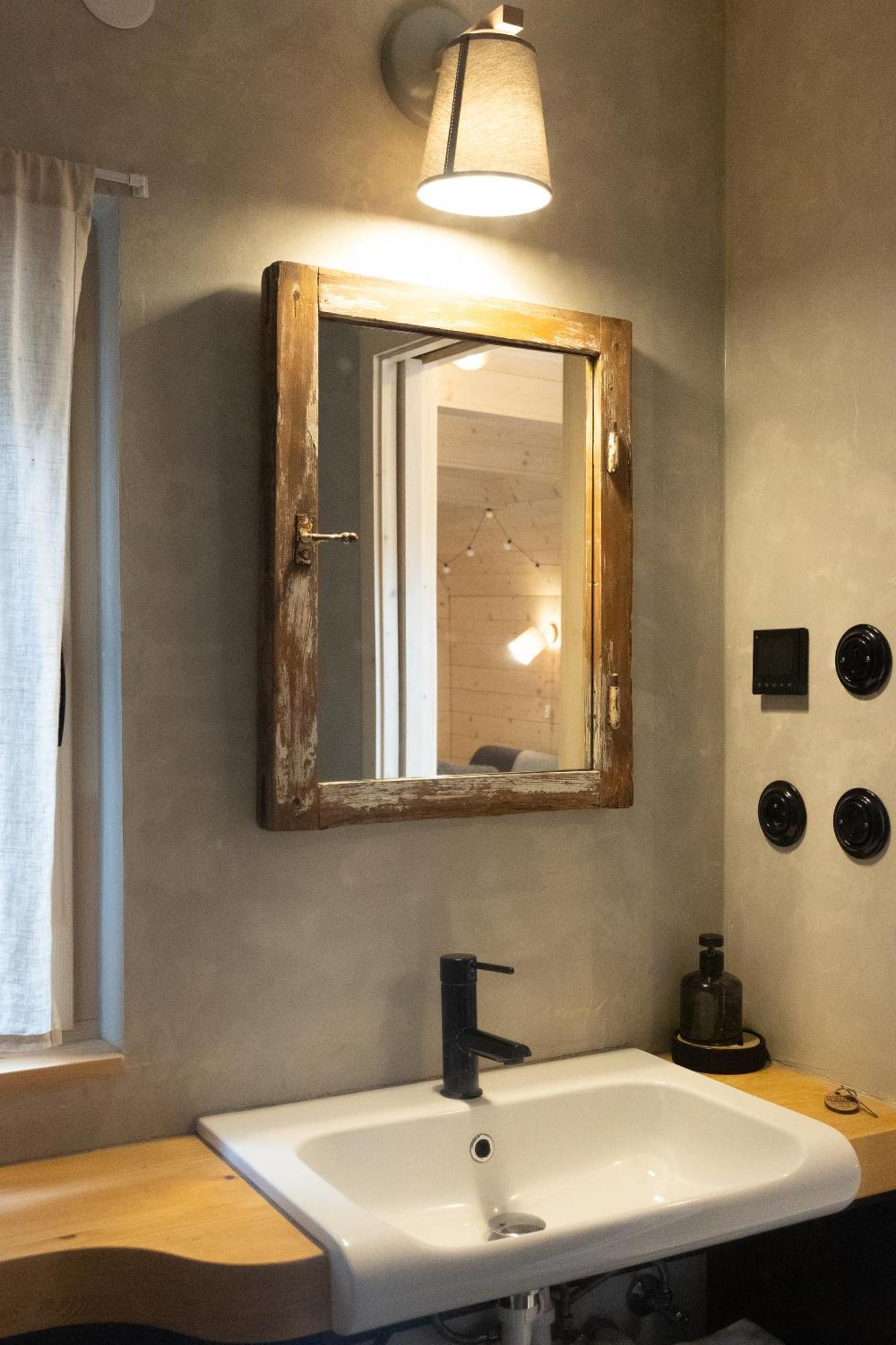Hotel Kouty - Lesni Apartmany Ledec nad Sazavou Luaran gambar