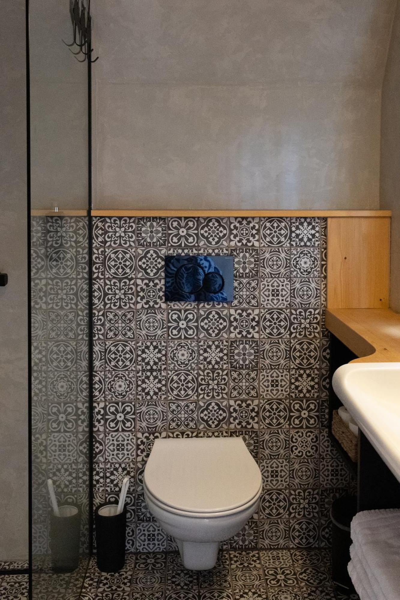 Hotel Kouty - Lesni Apartmany Ledec nad Sazavou Luaran gambar