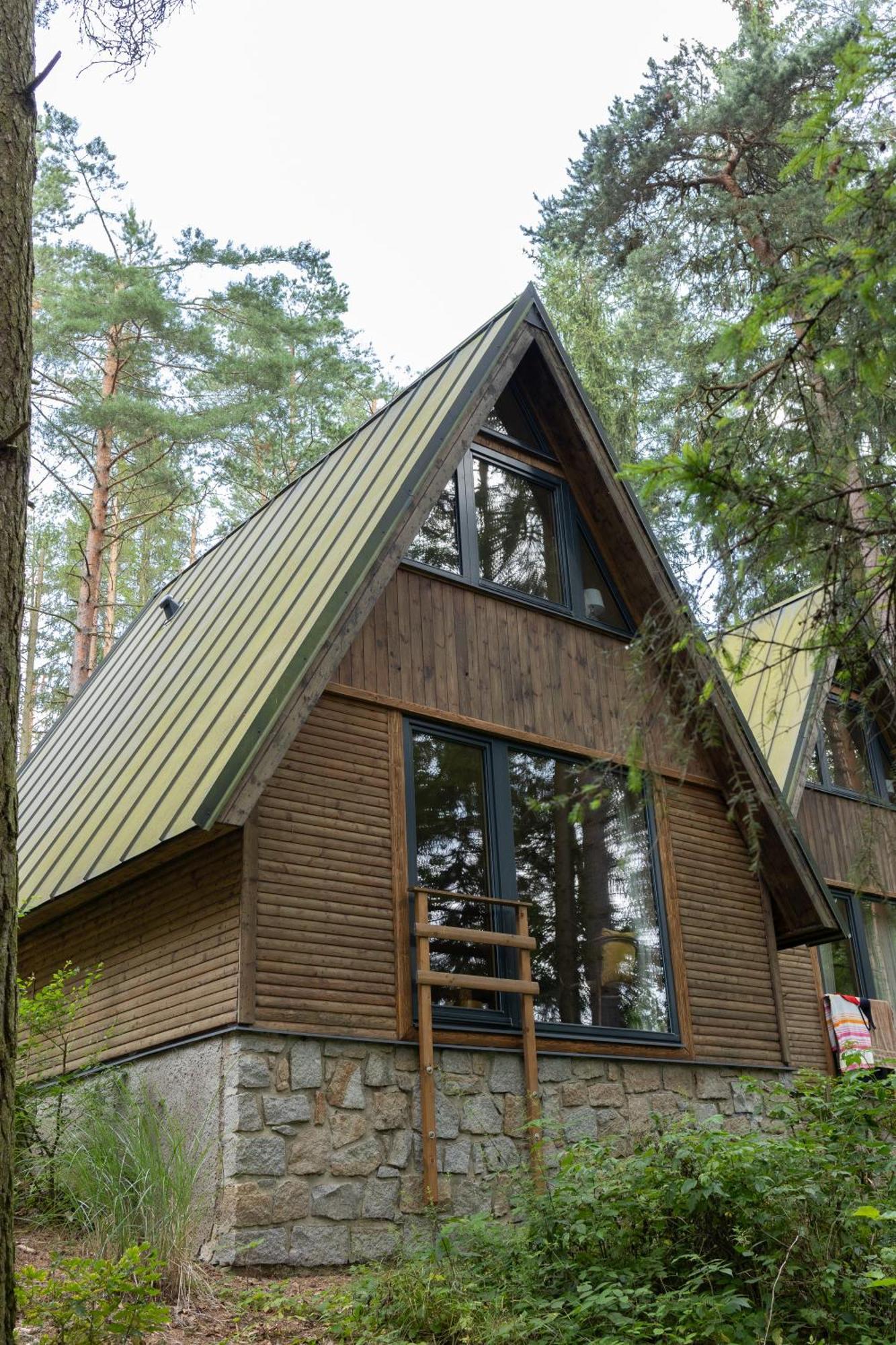 Hotel Kouty - Lesni Apartmany Ledec nad Sazavou Luaran gambar